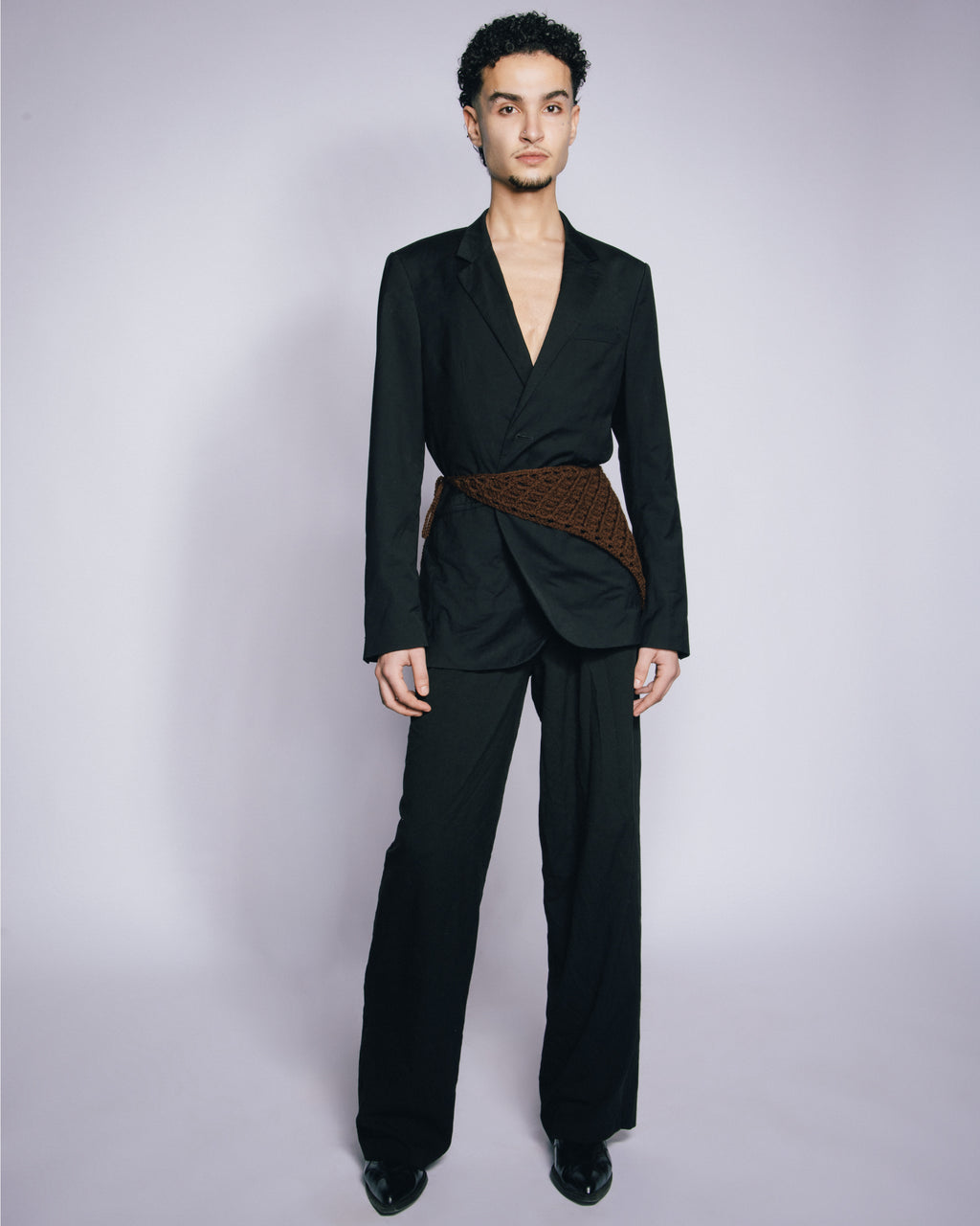 Asymmetrischer Taillen- und Hüftgürtel in Dunkelbraun